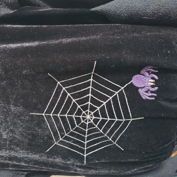 Authentic kids hallowen costume size 2t - Picture 5 of 6